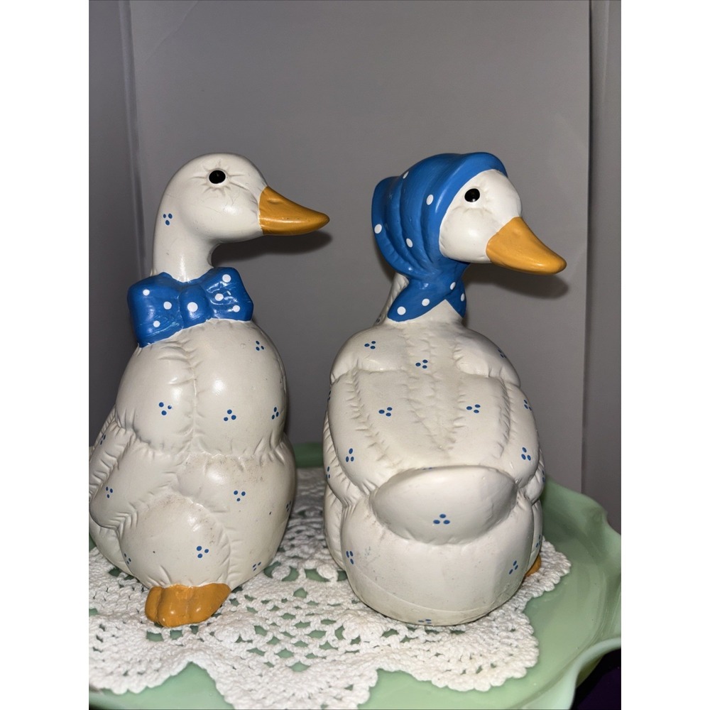 `Vintage 1987 House of Lloyd "Puffy" Ceramic Ducks/Geese Figurines - Picture 2 of 5